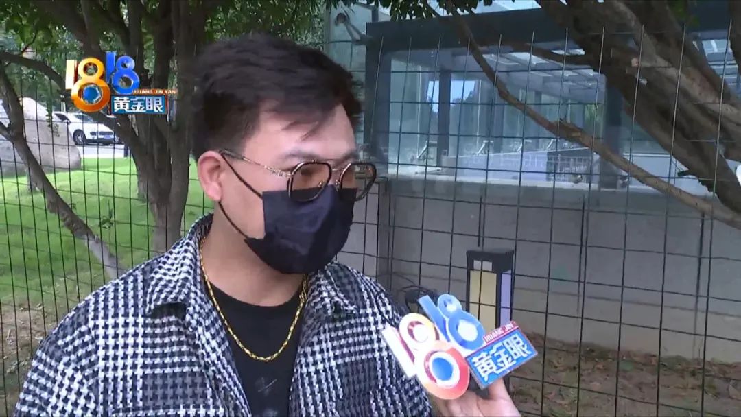DƬ